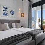 Seastar Large Pool & Jacuzzi Retreat Вилла