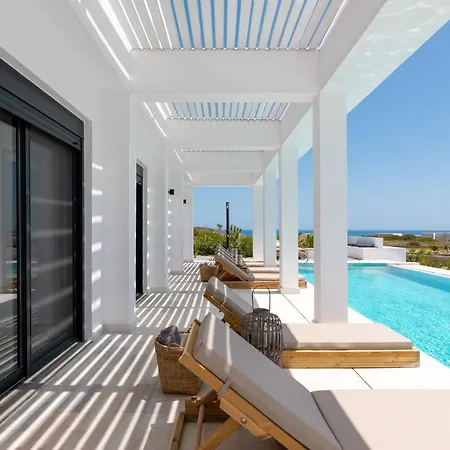 Villa Seastar Large Pool&jacuzzi Retreat *