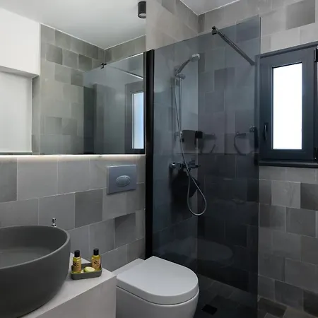 Seastar Villa Large Pool & Jacuzzi Retreat Willa *