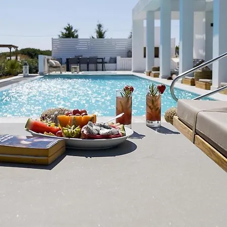 Seastar Large Pool & Jacuzzi Retreat Villa