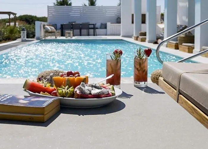 Seastar Large Pool & Jacuzzi Retreat Villa